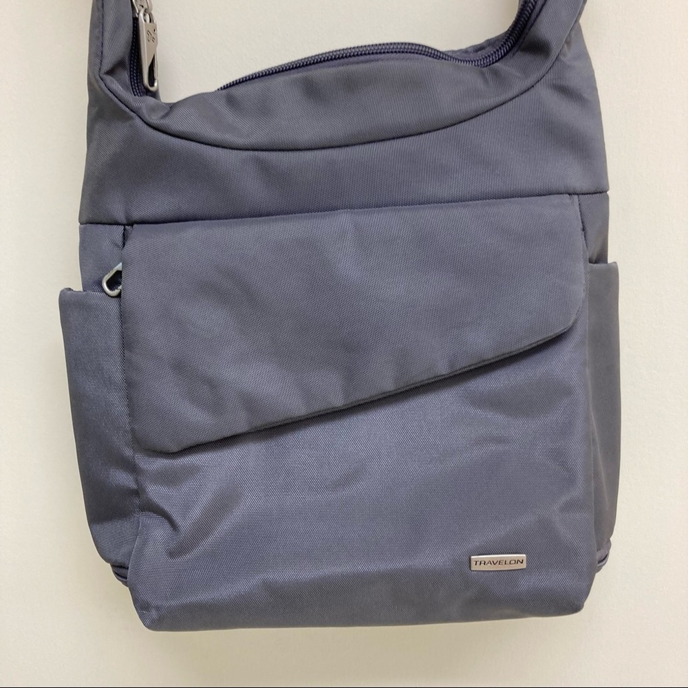 Travelon purse Anti theft crossbody bag gray